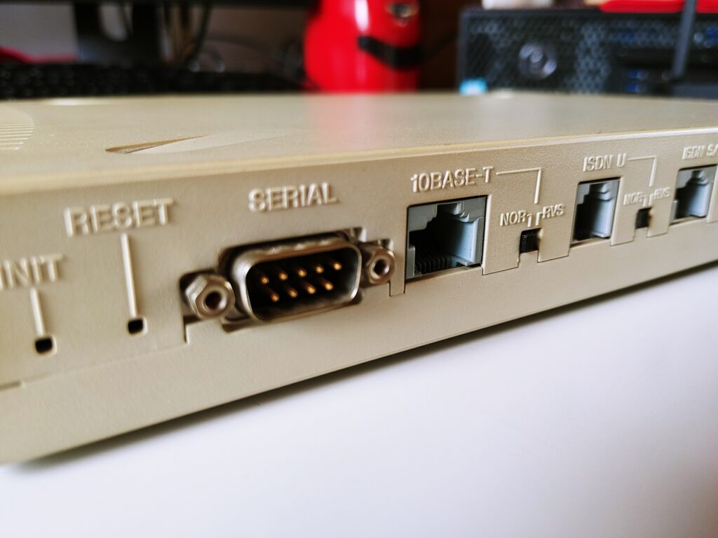 RS232C 10BASE-T isdn nor rvs